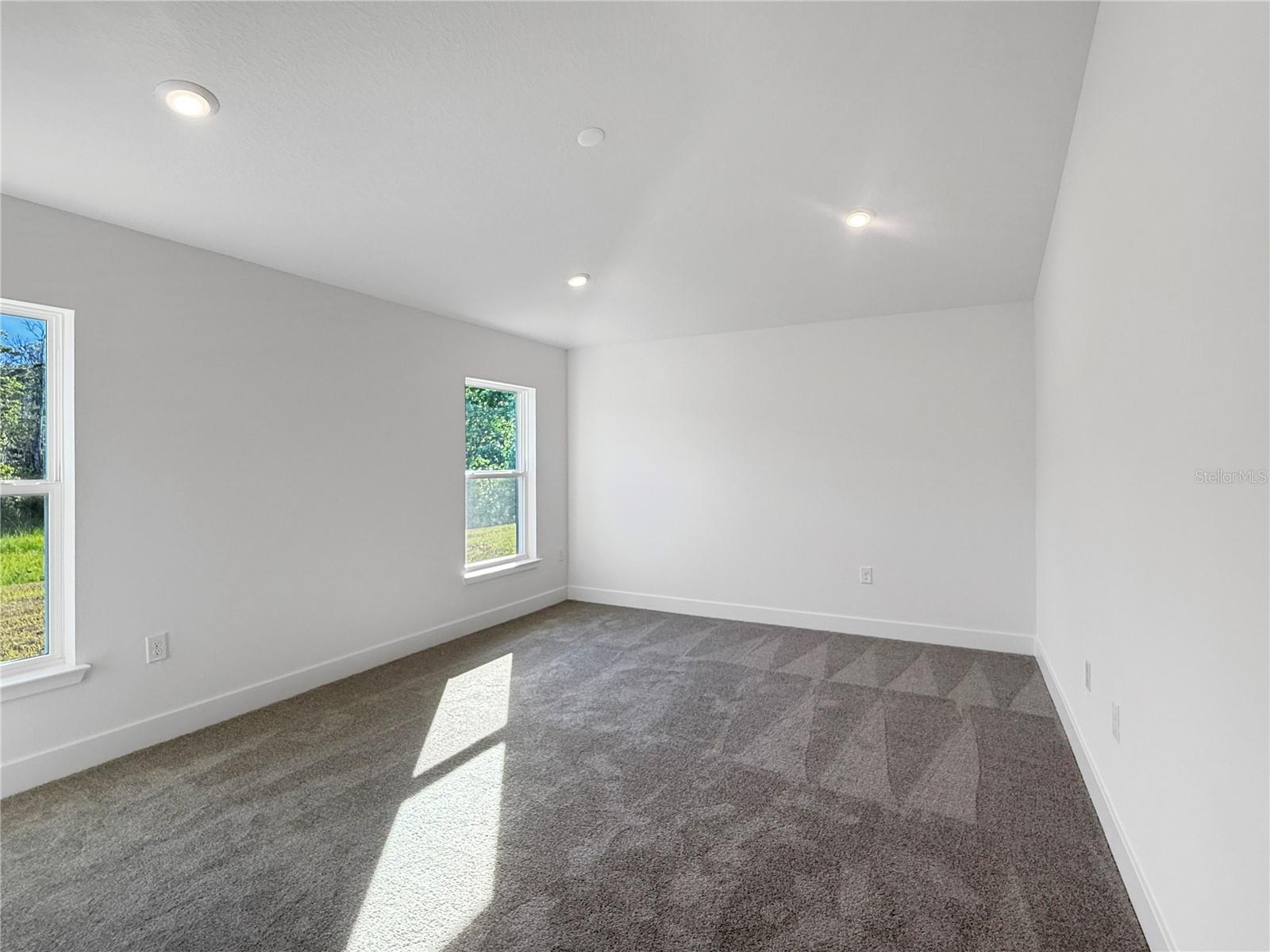 7584 Bent Tree Loop Property Photo 6