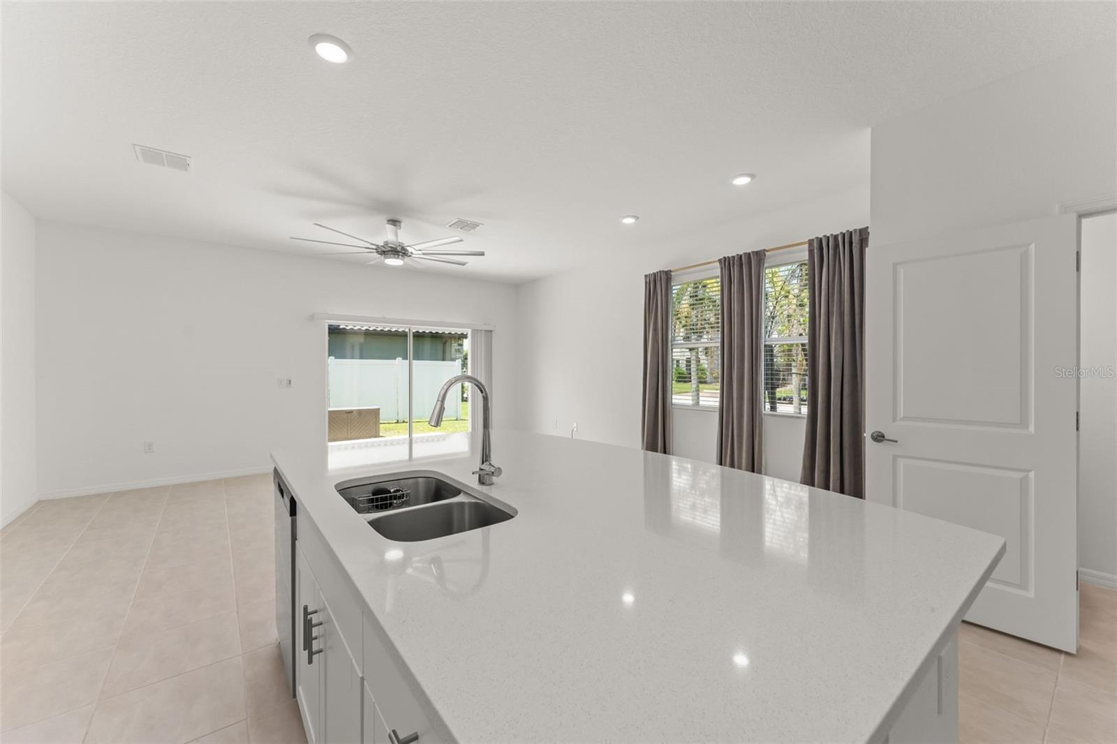 3556 Landing Net Dr Property Photo 8