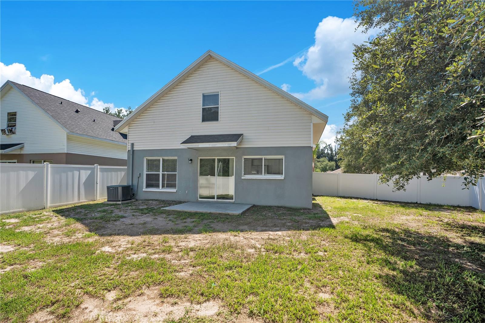 10225 Summerview Cir Property Photo 22