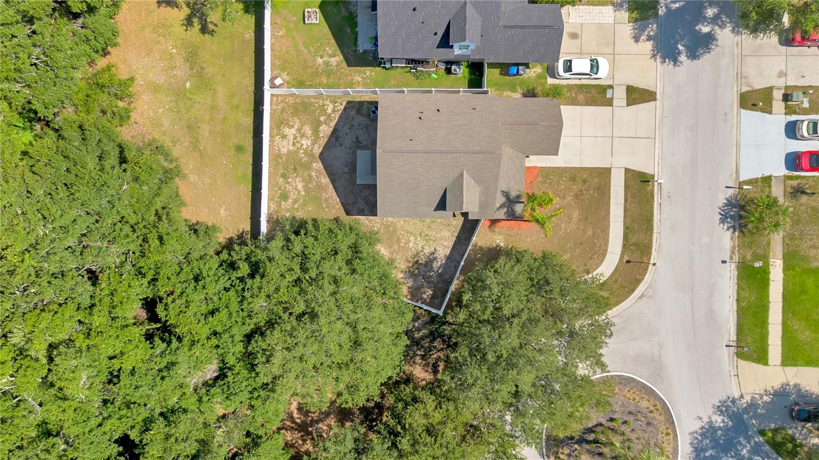 10225 Summerview Cir Property Photo 26