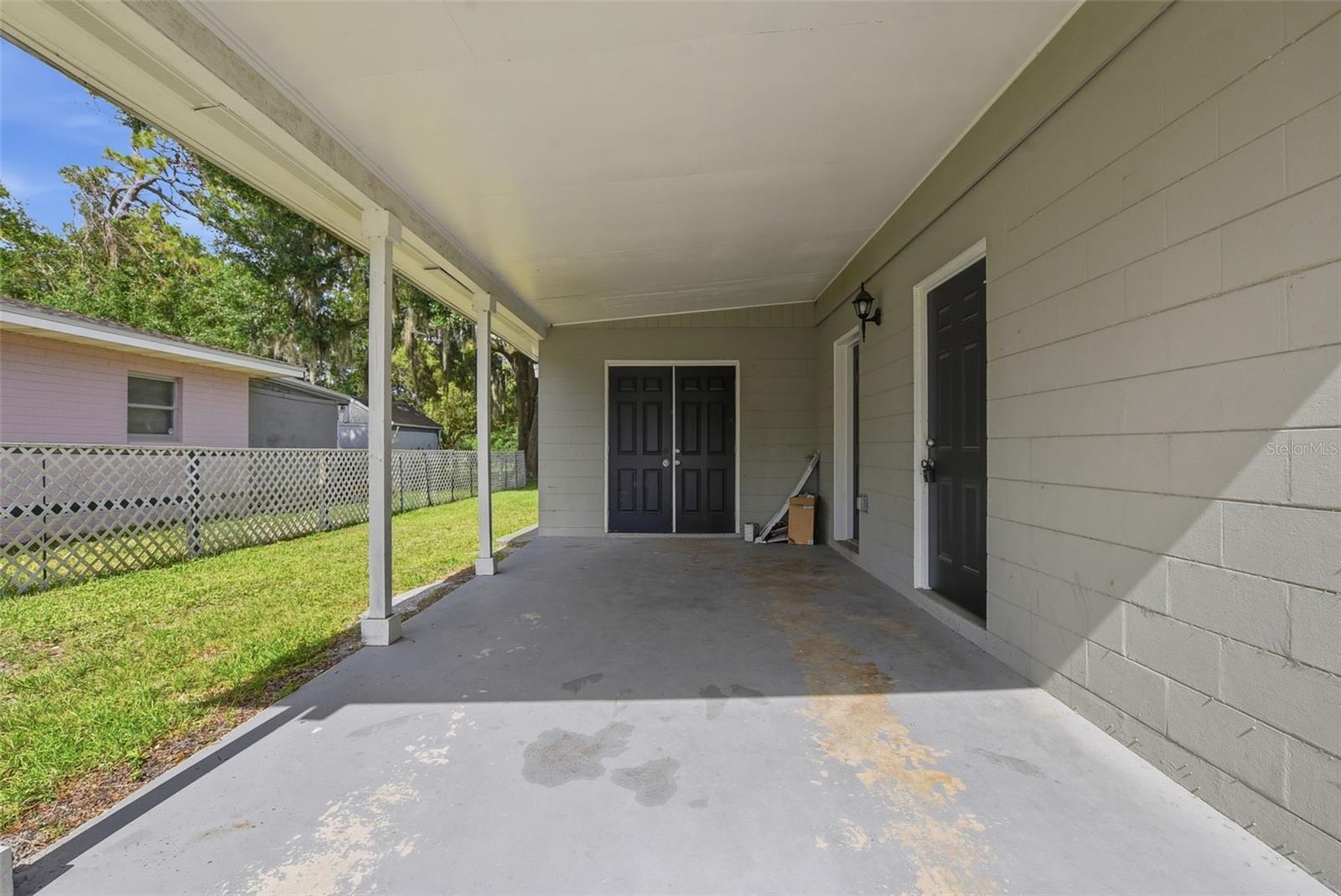 917 Kensington Dr Property Photo 33