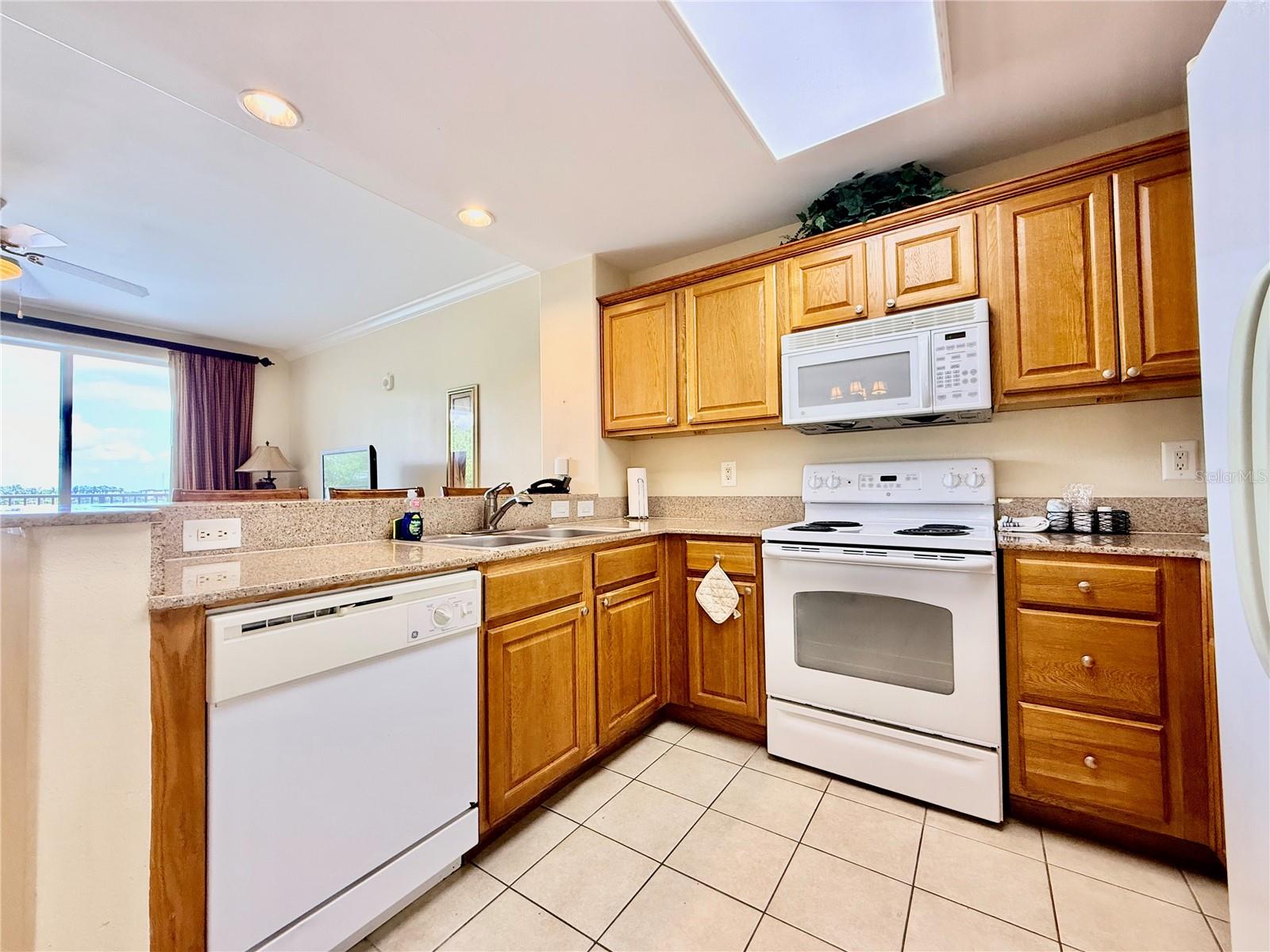 13415 Blue Heron Beach Dr #109 Property Photo 17