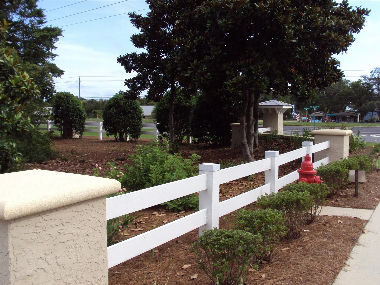 101 Sand Oak Blvd Property Photo 18
