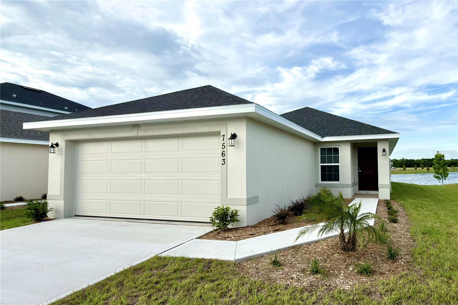 7563 Bent Tree Loop Property Photo 2