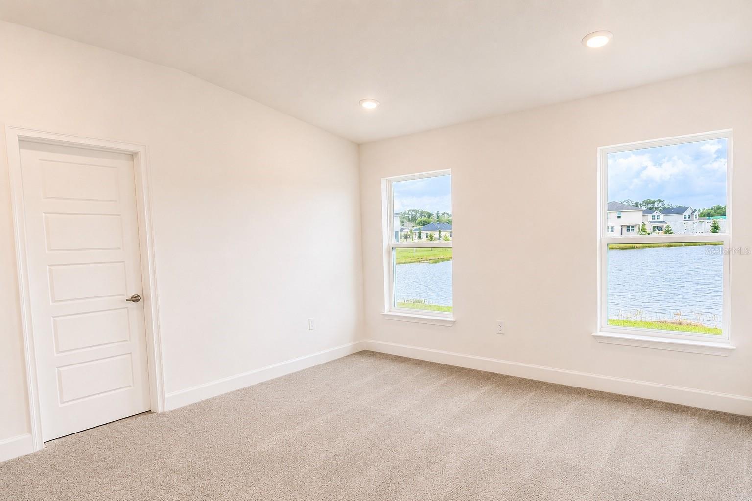 7563 Bent Tree Loop Property Photo 10