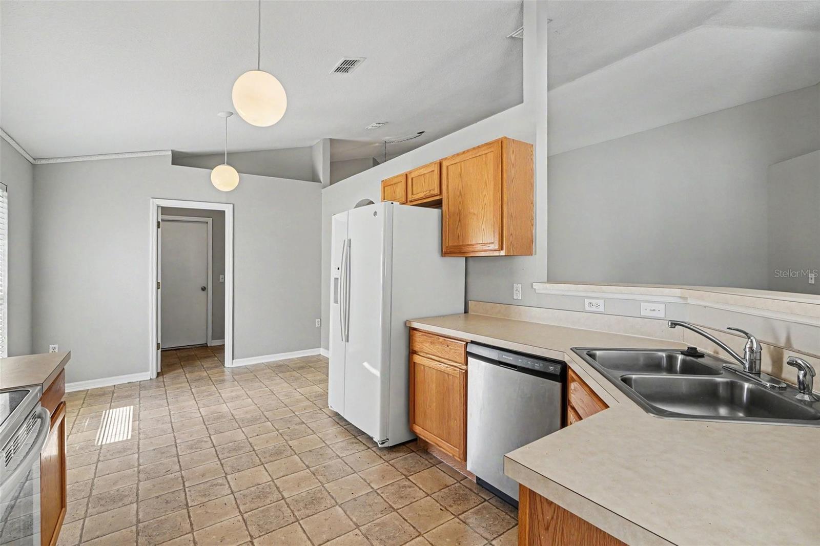 1761 Eagle Pines Cir Property Photo 8