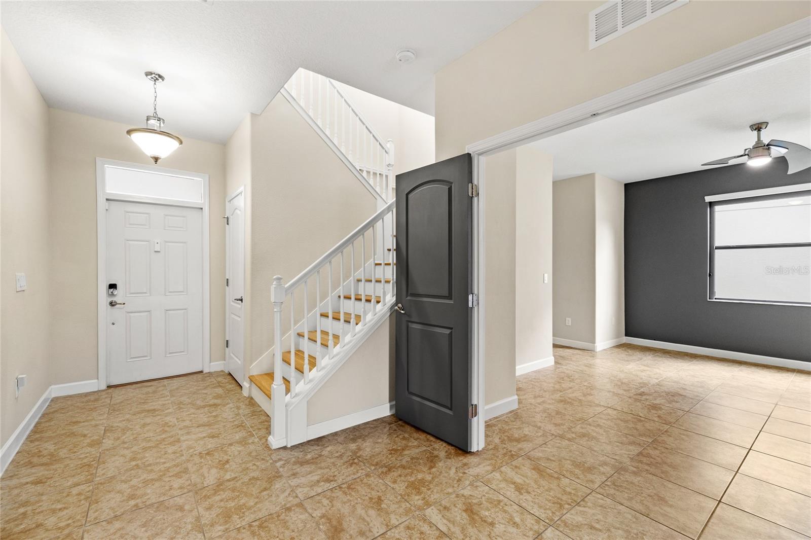 2892 Spring Breeze Way Property Photo 18