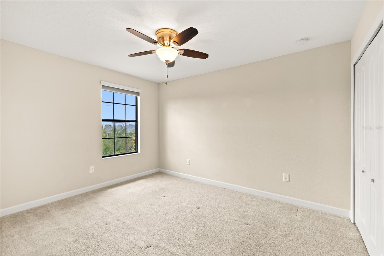 2892 Spring Breeze Way Property Photo 34