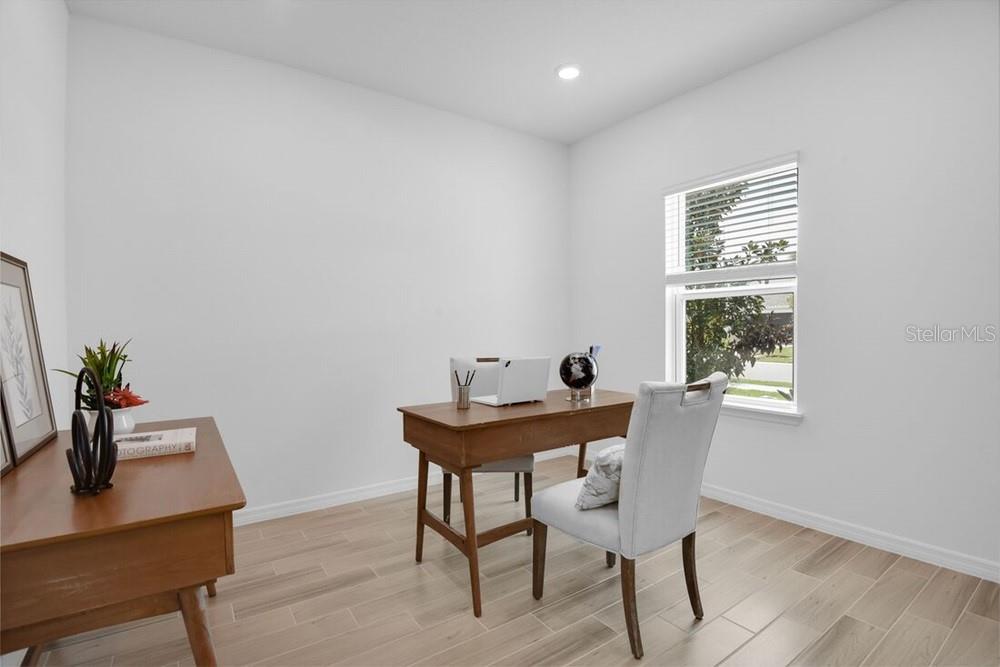 5780 Binnacle Ln Property Photo 8