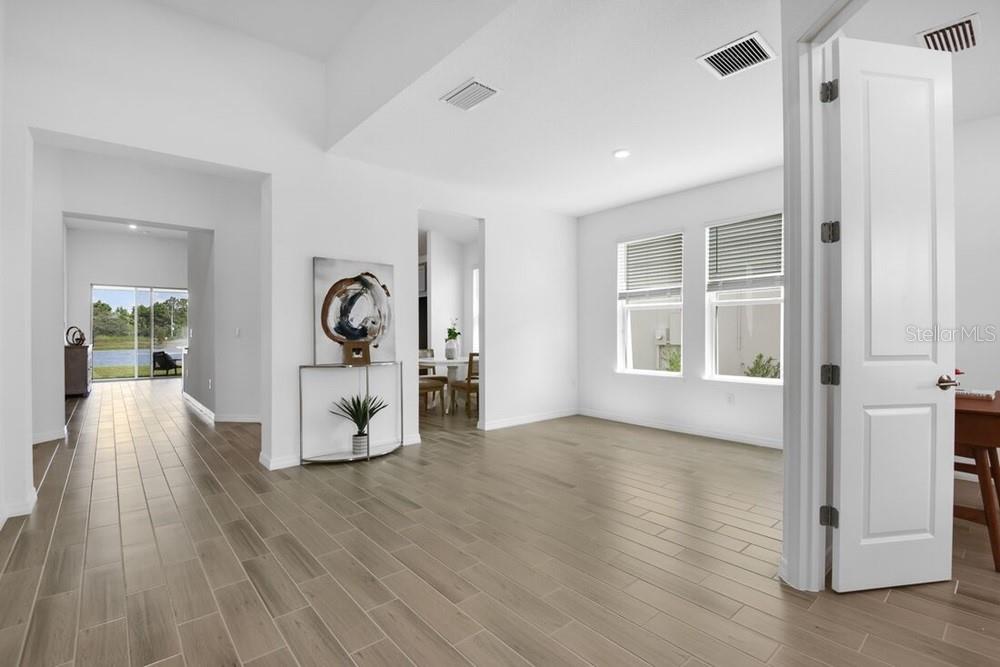 5780 Binnacle Ln Property Photo 10