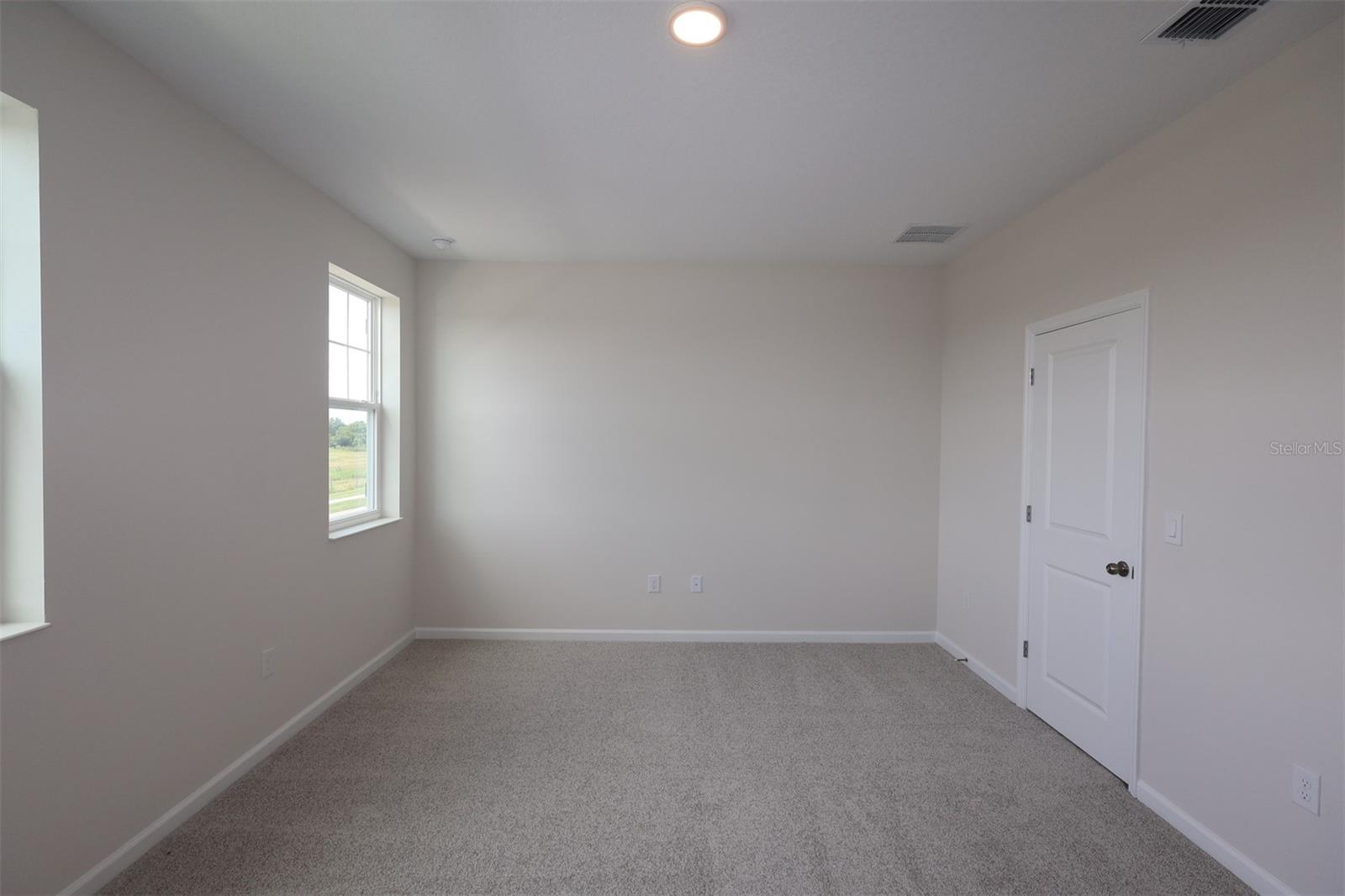 1417 Hyde St Property Photo 15