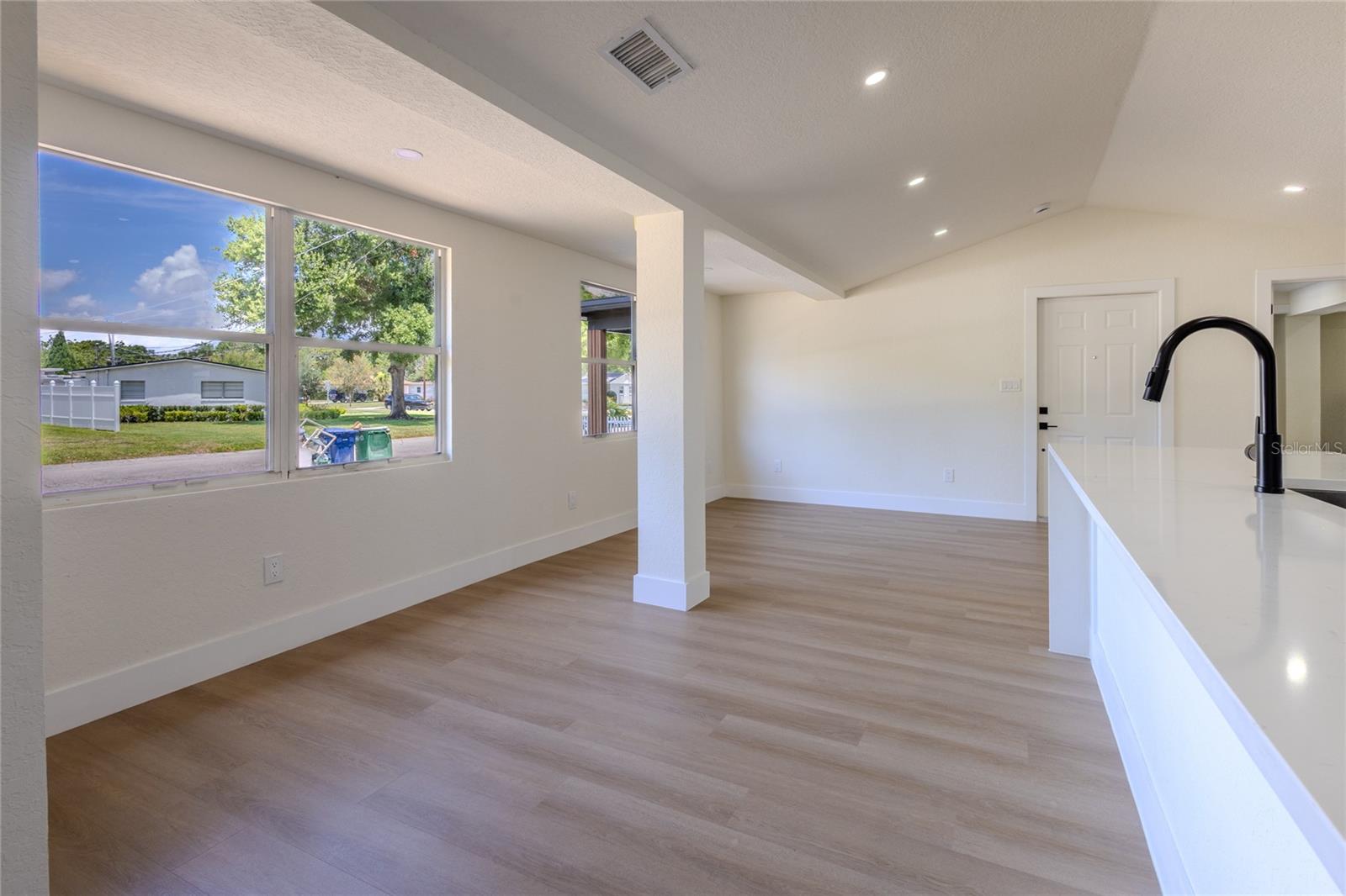 4502 S Grady Ave Property Photo 14