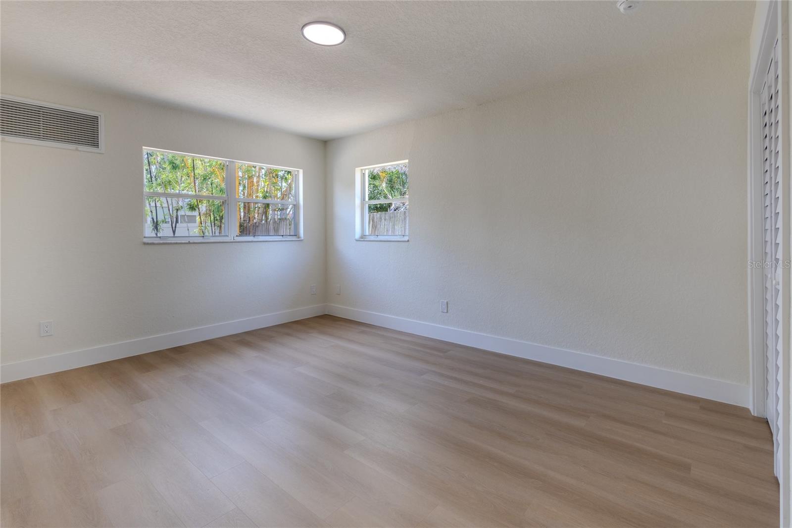 4502 S Grady Ave Property Photo 39