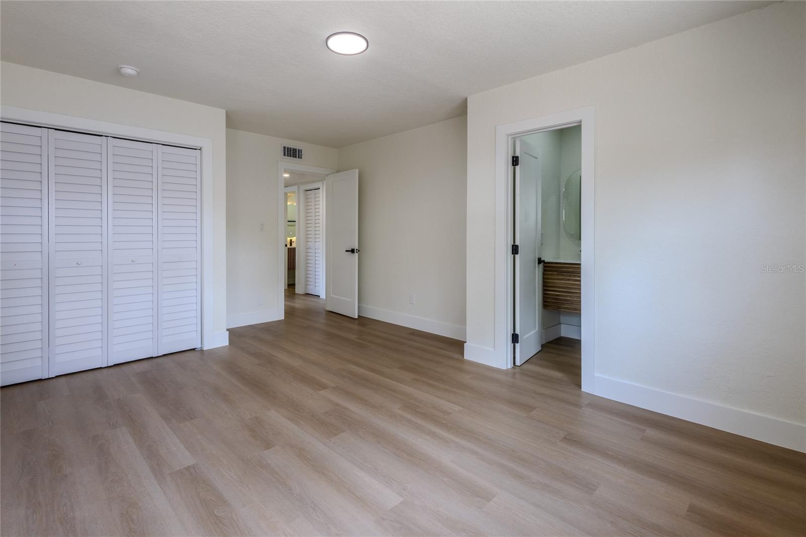 4502 S Grady Ave Property Photo 45