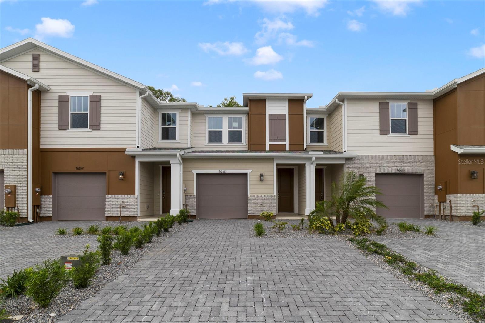 1661 Greenleaf Woods Cv Property Photo 1