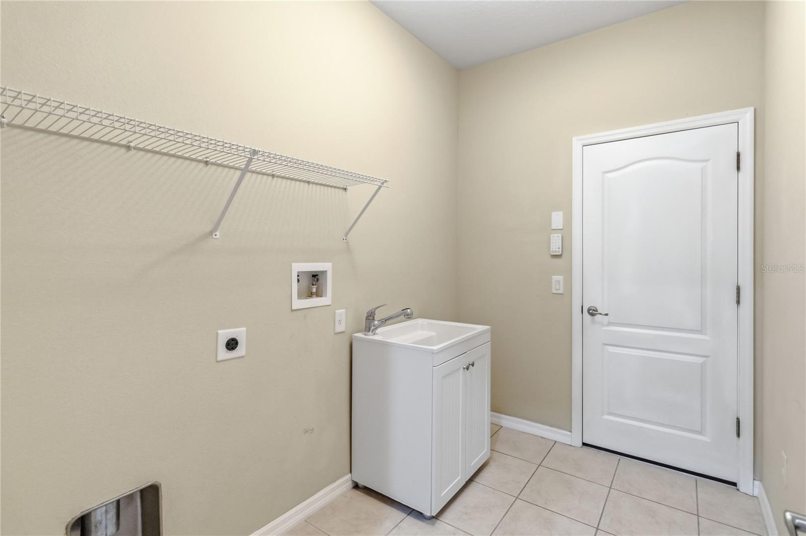 513 Parkside Pointe Blvd Property Photo 25