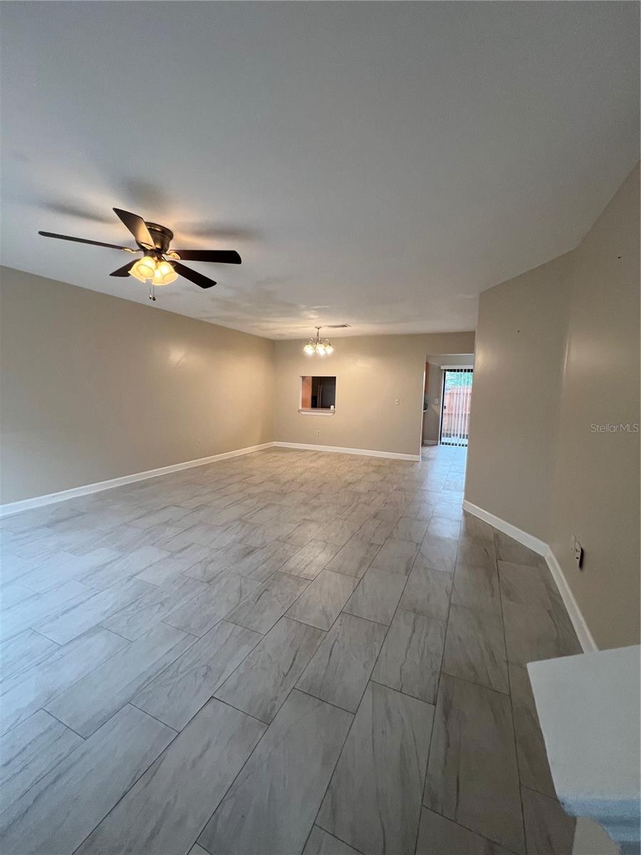 6231 Yorktown Dr #140 Property Photo 3