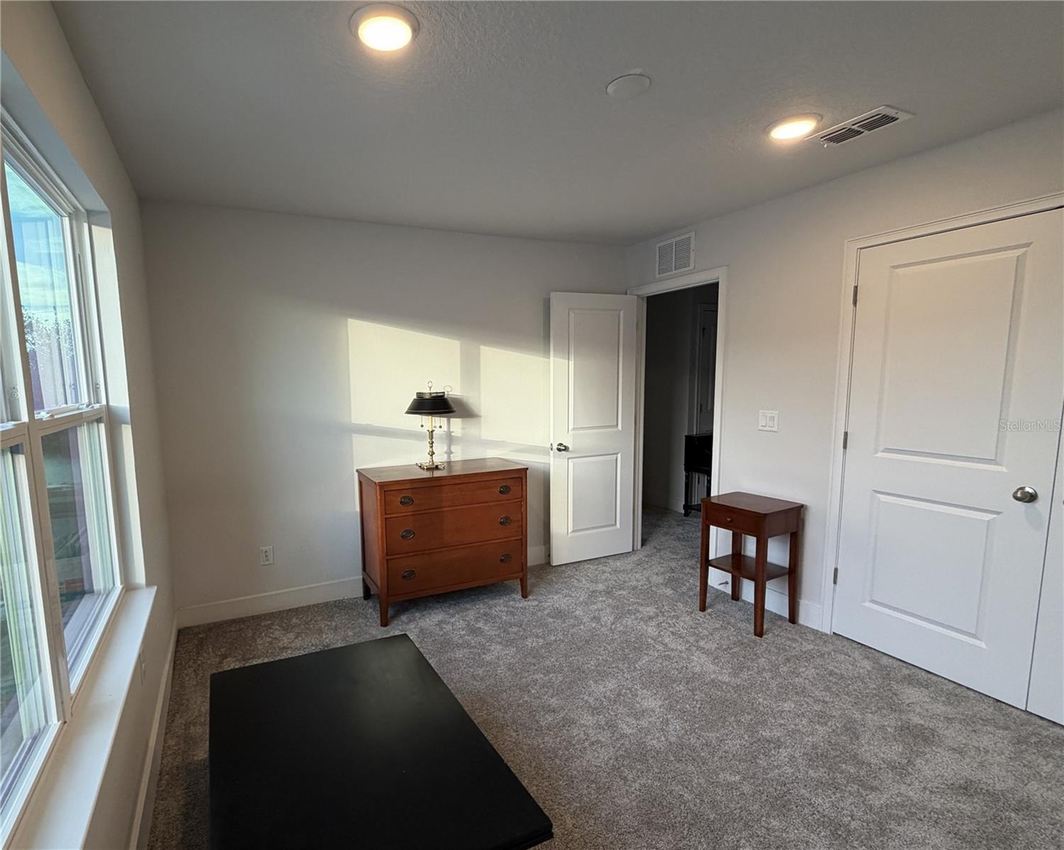 6943 Five Oaks Dr Property Photo 10