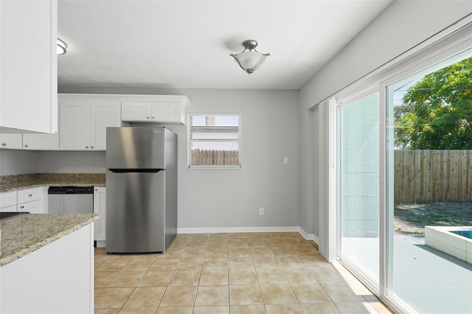 3934 Helena St Ne Property Photo 15