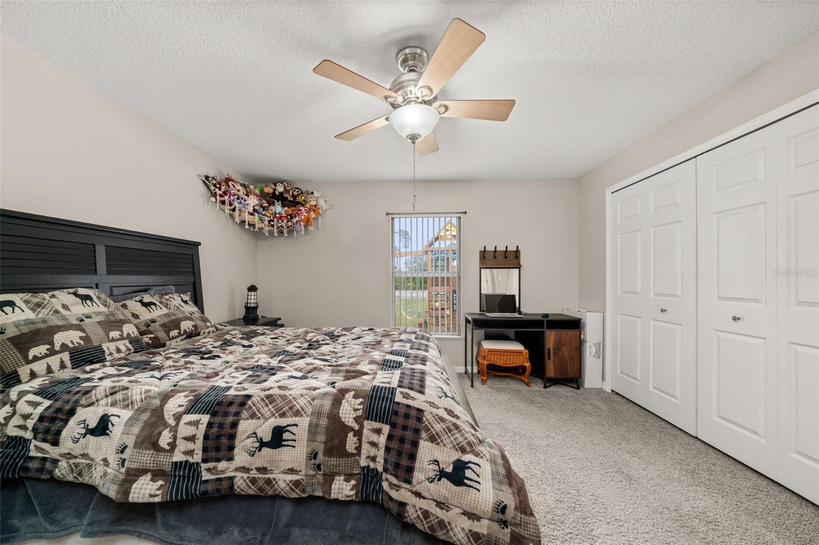 2630 Gresham St Property Photo 23