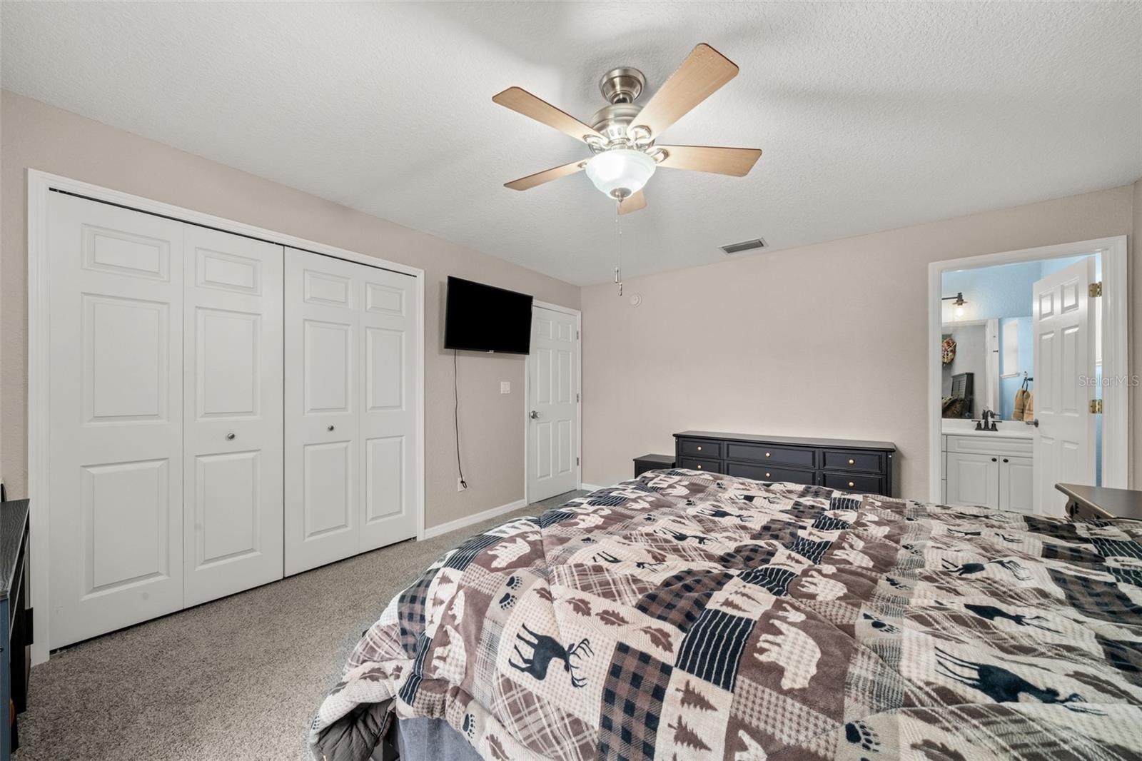 2630 Gresham St Property Photo 24