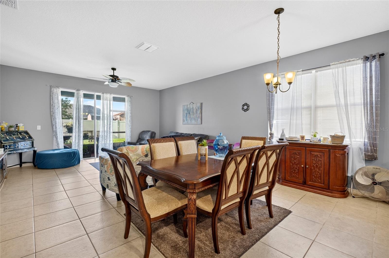 2349 Jernigan Loop Property Photo 14