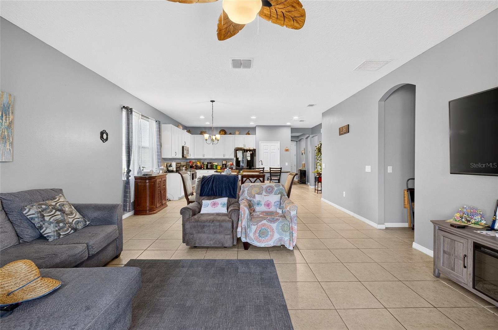 2349 Jernigan Loop Property Photo 17