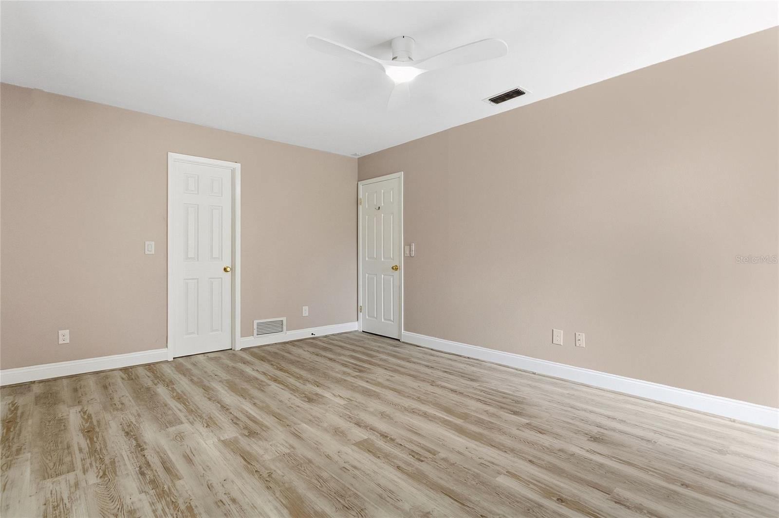 3736 Lake Margaret Dr Property Photo 14