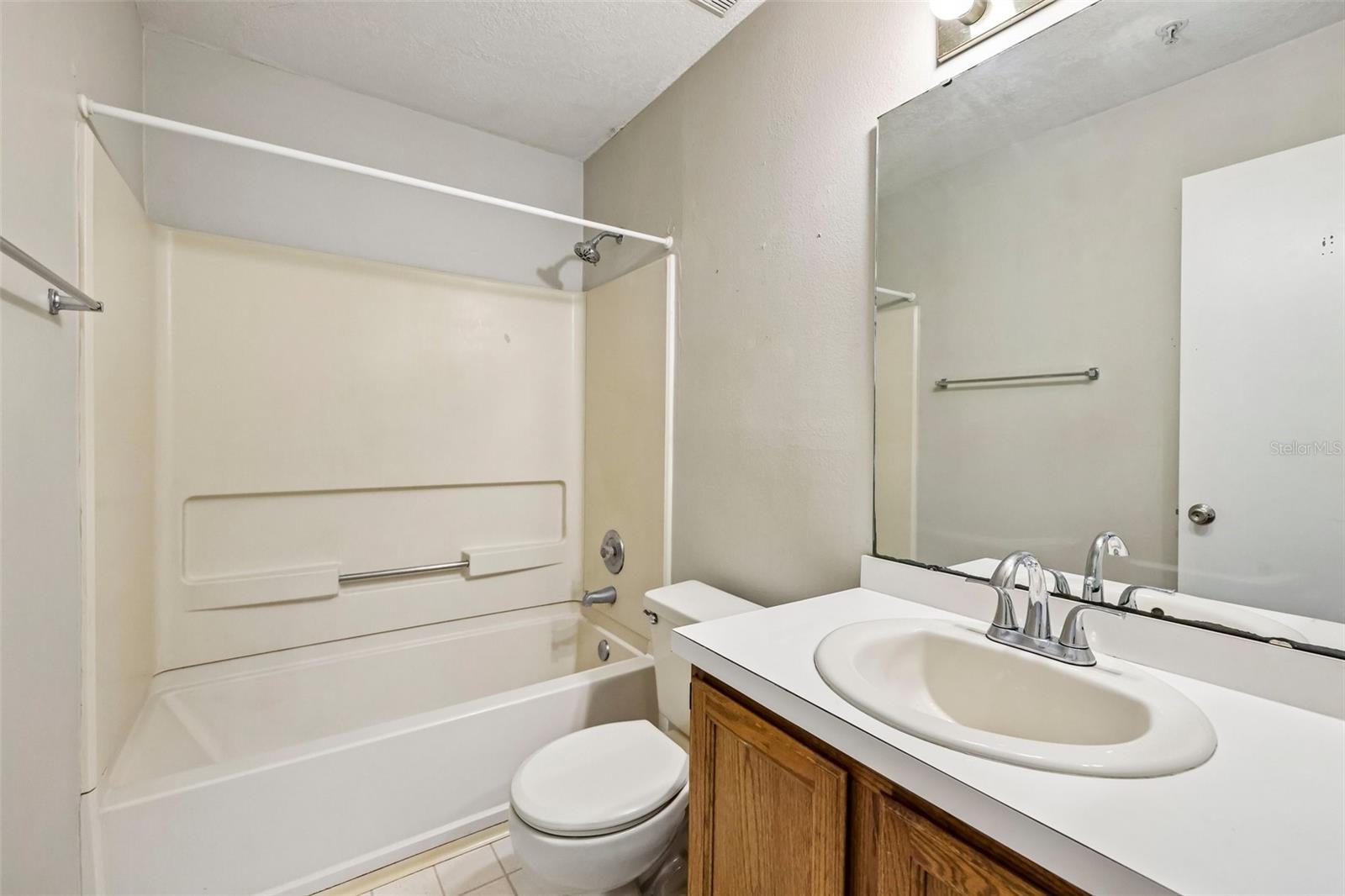 124 Reserve Cir #100 Property Photo 19