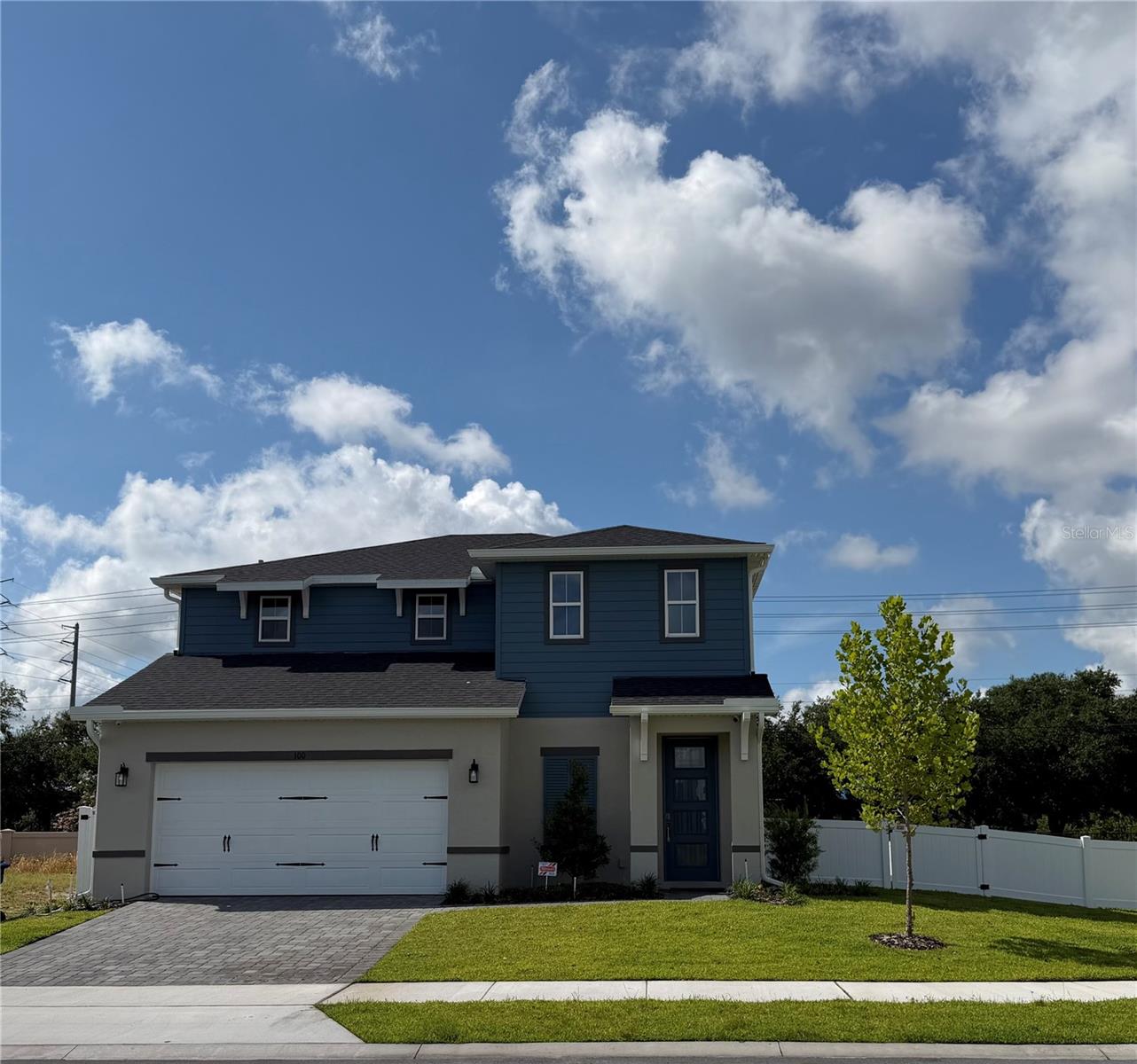 292 Elena Lavin Cir Property Photo 3