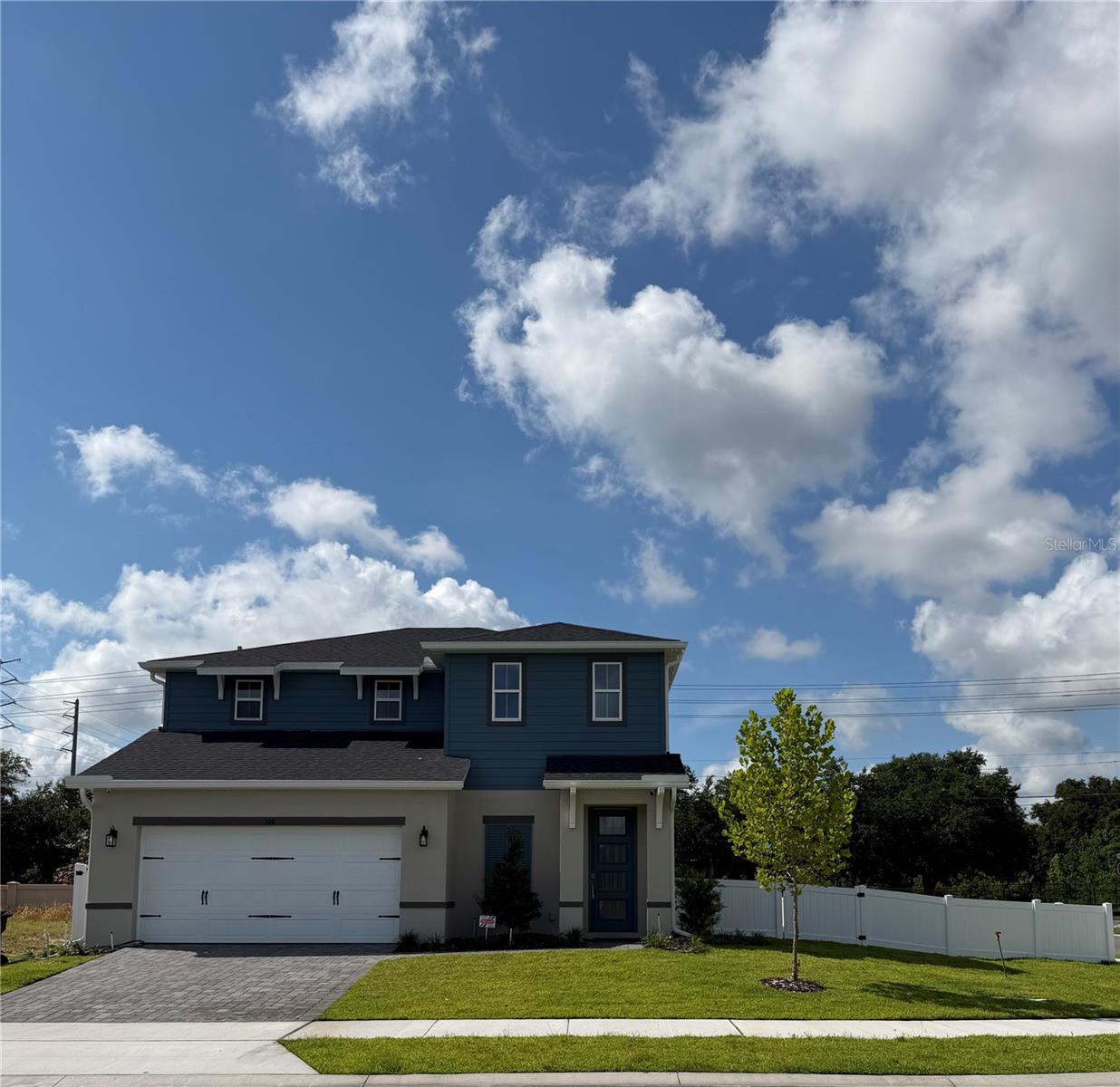 292 Elena Lavin Cir Property Photo 4