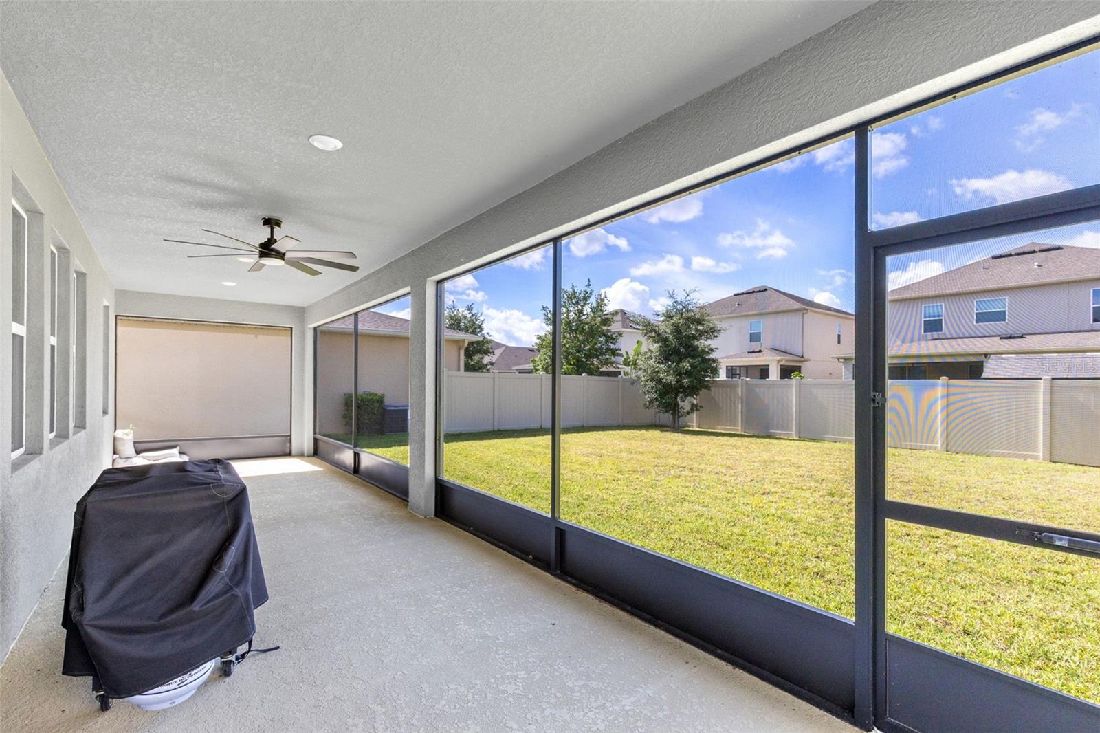 5311 Amersham Ln Property Photo 23