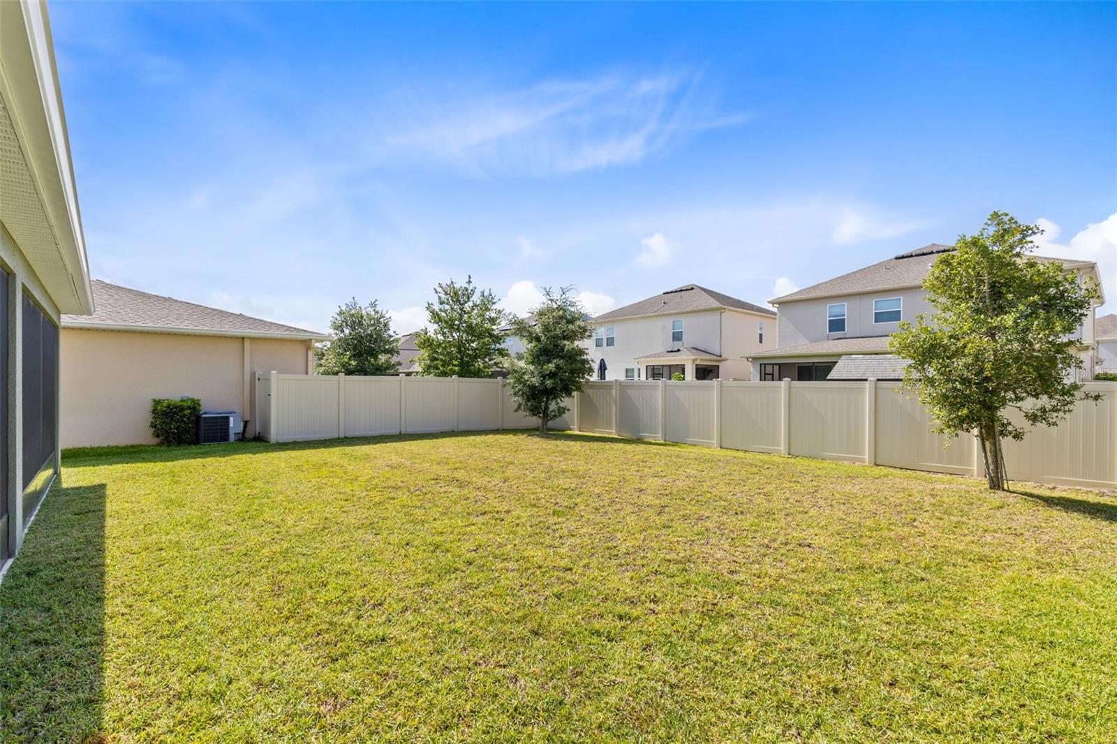 5311 Amersham Ln Property Photo 26