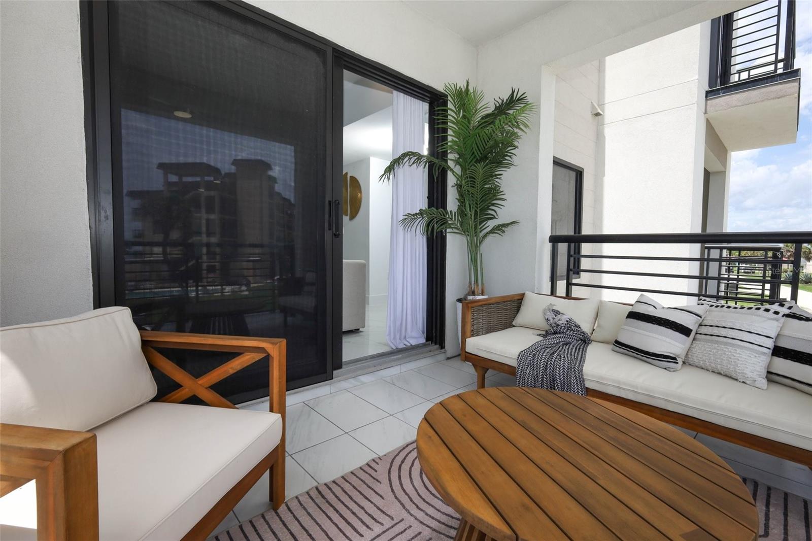 2360 Ocean Shore Blvd #3 Property Photo 25