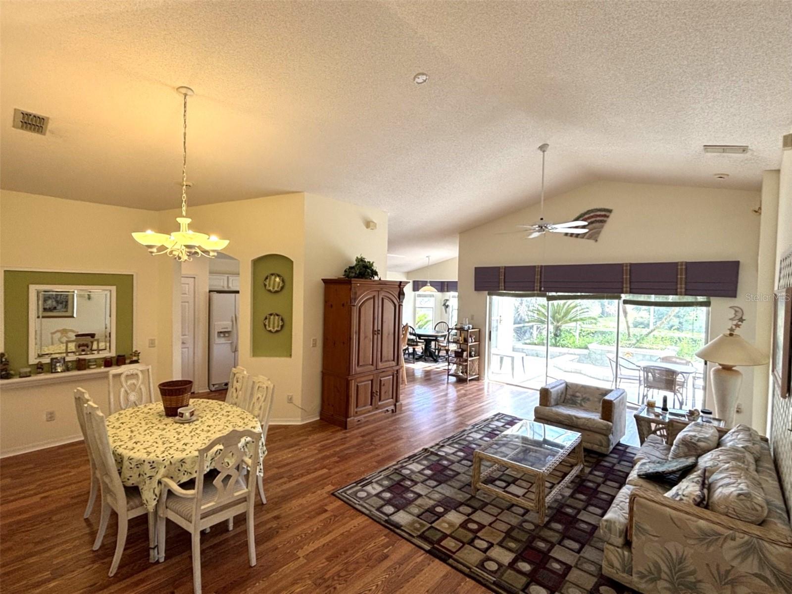 3786 Avon Ct Property Photo 5