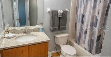 2540 Calabria Ave Property Photo 8