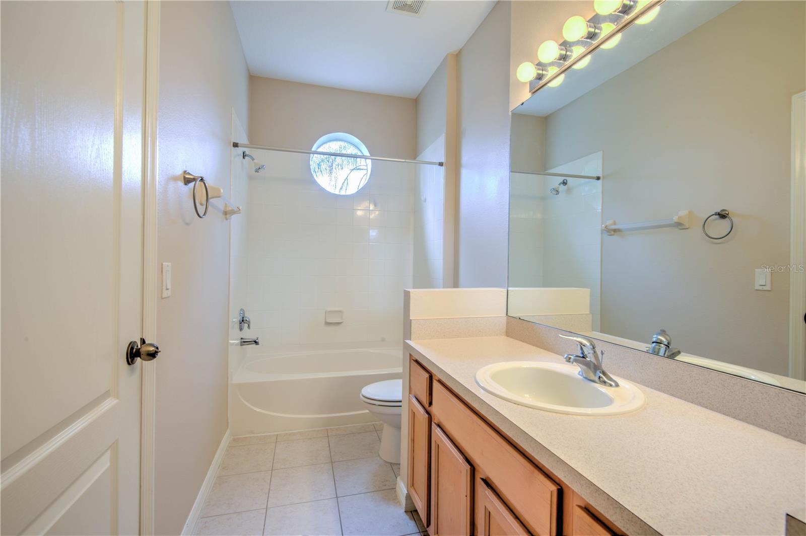 282 Bexley Dr Property Photo 24