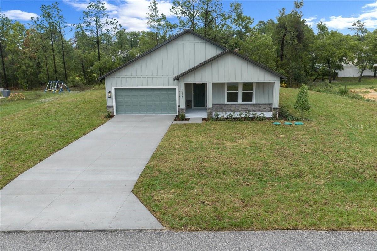 10325 Dotted Wren Ave Property Photo 2