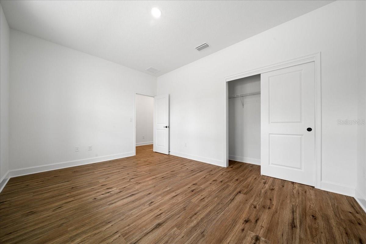 10325 Dotted Wren Ave Property Photo 6
