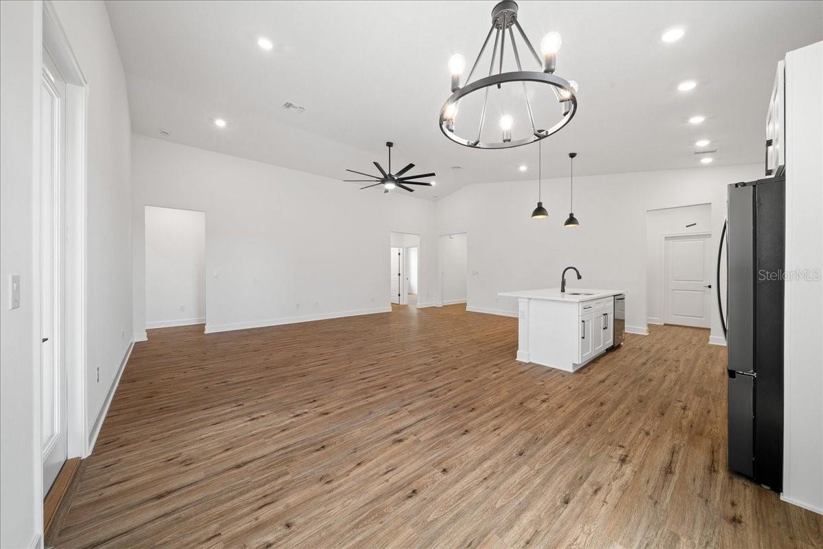 10325 Dotted Wren Ave Property Photo 14