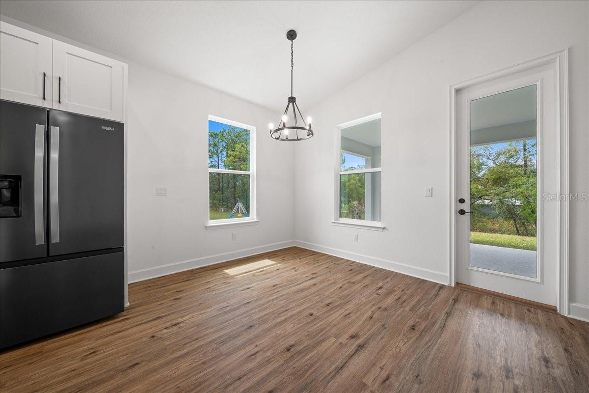 10325 Dotted Wren Ave Property Photo 15