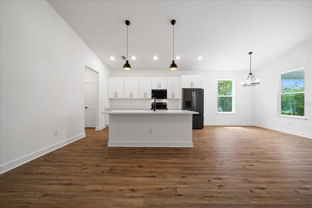 10325 Dotted Wren Ave Property Photo 17