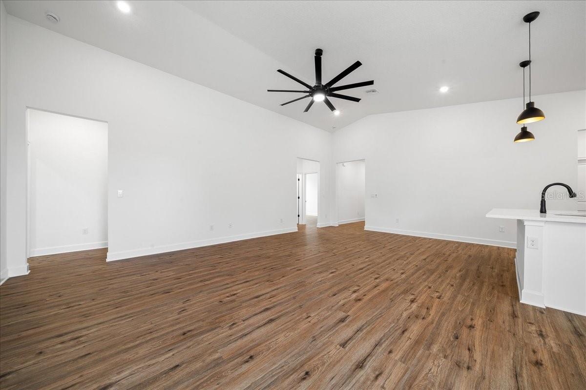 10325 Dotted Wren Ave Property Photo 18