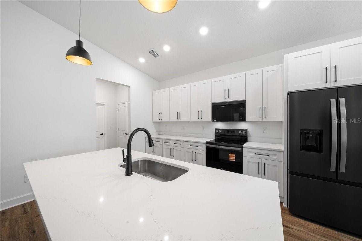 10325 Dotted Wren Ave Property Photo 20