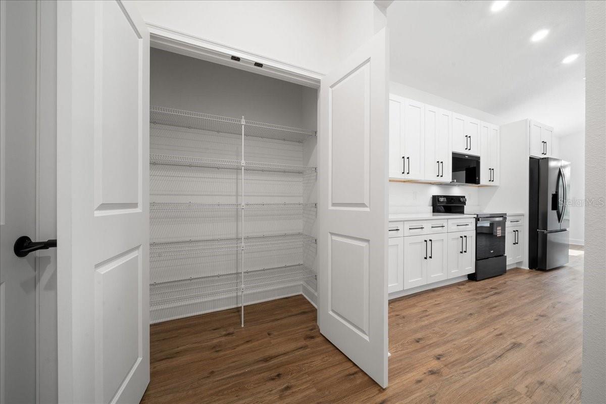 10325 Dotted Wren Ave Property Photo 26