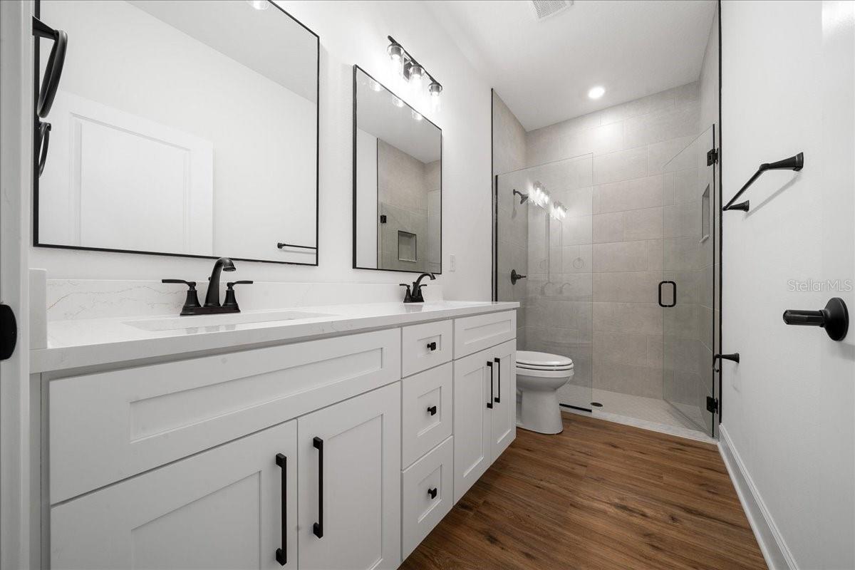 10325 Dotted Wren Ave Property Photo 32