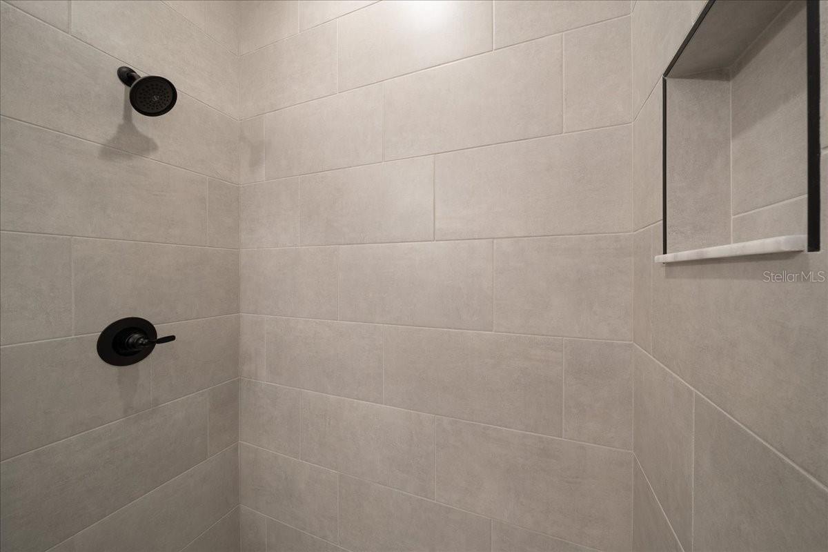 10325 Dotted Wren Ave Property Photo 34