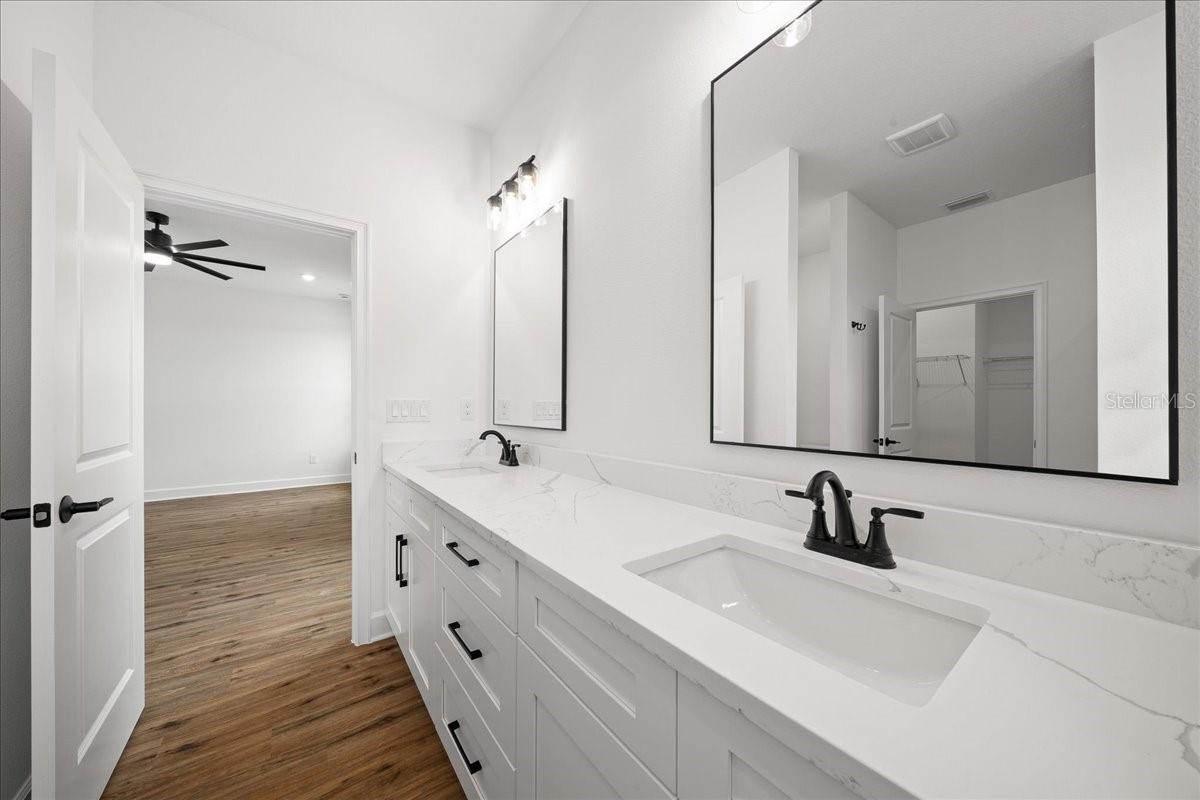 16213 Penn State Rd Property Photo 27