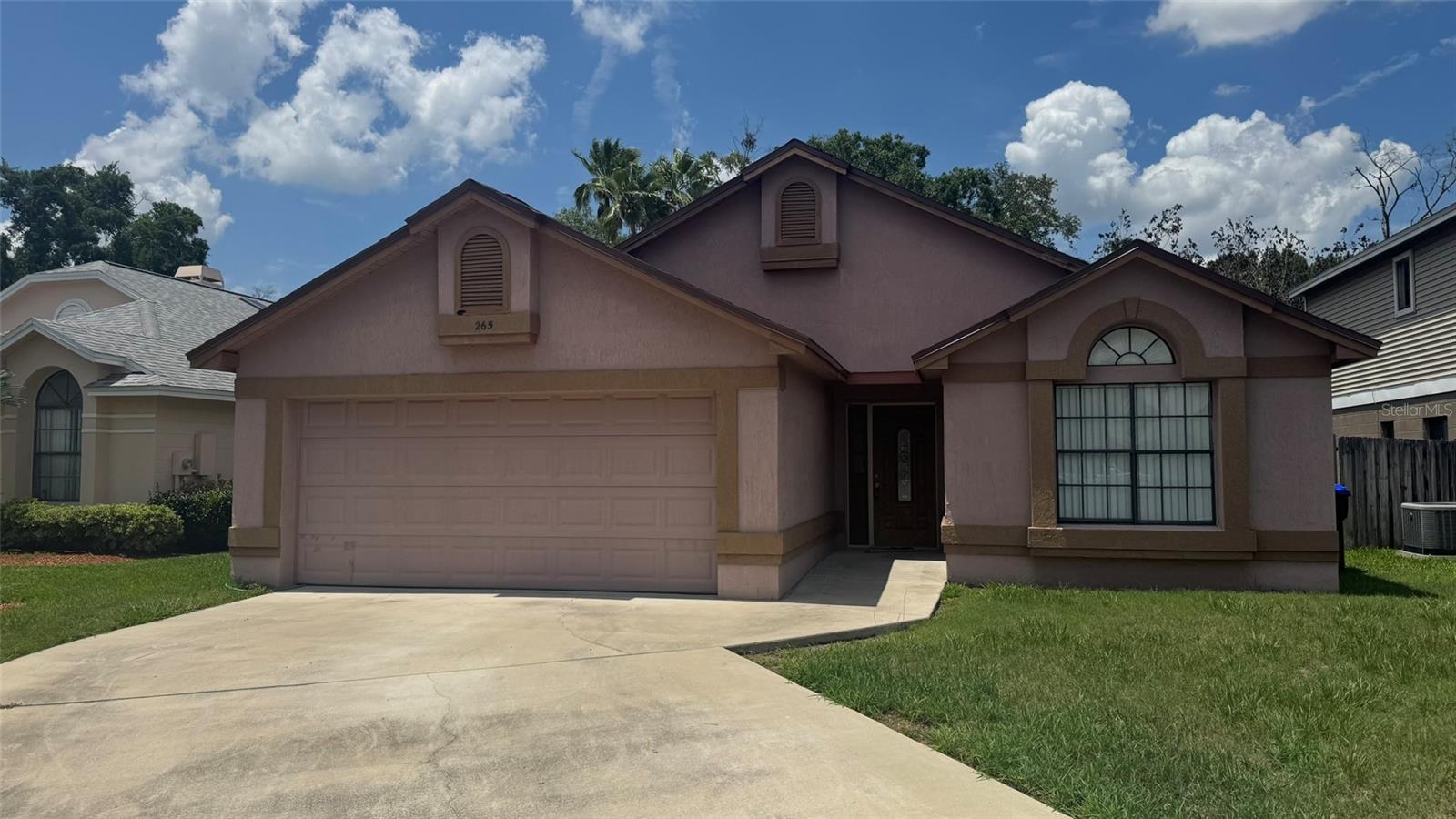 265 RIVER CHASE DR