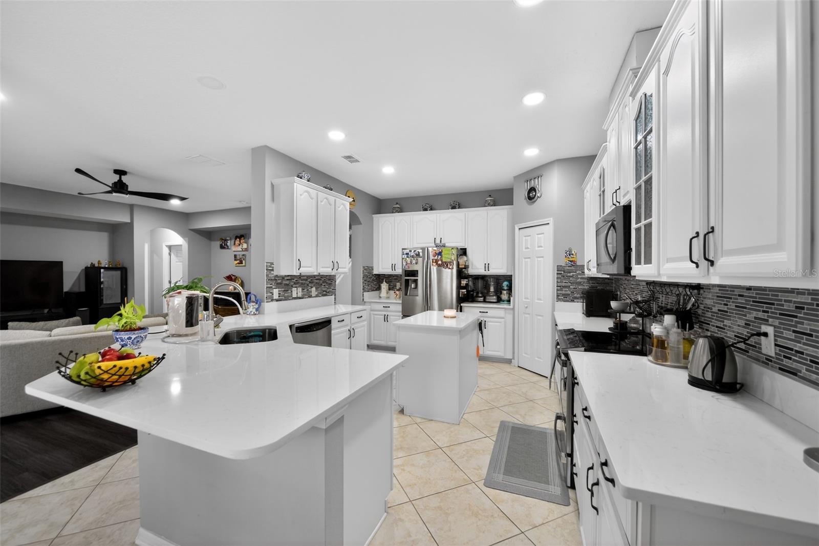 3651 Daydream Pl Property Photo 9